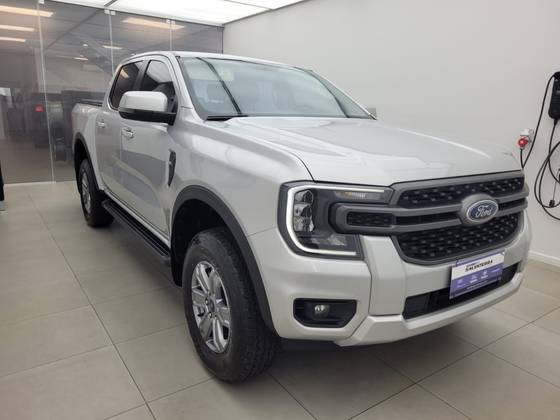 FORD RANGER 3.0 V6 TURBO DIESEL CD XLS 4X4 AUTOMÁTICO FORD RANGER 3.0 V6 TURBO DIESEL CD XLS 4X4 AUTOMÁTICO